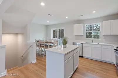 602 Cyprus Court #602, Forked River, NJ 08731 - Photo 9