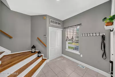 504 Gaitway Court, Freehold, NJ 07728 - Photo 5