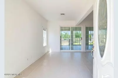 28 Lake Saint Clair Drive, Little Egg Harbor, NJ 08087 - Photo 7