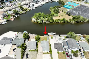 28 Lake St Clair Dr, Little Egg Harbor, NJ 08087 - Photo 5