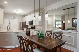 137 Greenlawns Dr, Lakewood, NJ 08701 - Photo 7