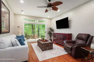 137 Greenlawns Dr, Lakewood, NJ 08701 - Photo 5