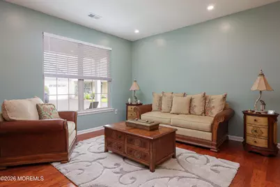 137 Greenlawns Drive, Lakewood, NJ 08701 - Photo 11
