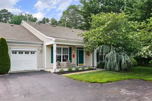 137 Greenlawns Dr, Lakewood, NJ 08701 - Photo 1