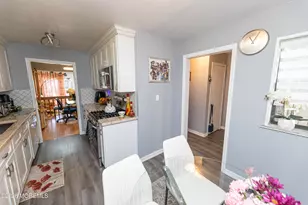 276 Longwood Dr, Englishtown, NJ 07726 - Photo 11