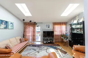 276 Longwood Dr, Englishtown, NJ 07726 - Photo 19