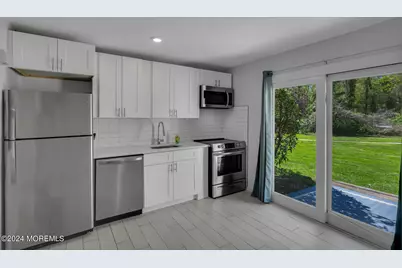 96 East Avenue #85, Atlantic Highlands, NJ 07716 - Photo 5