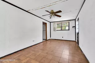 106 Kendall Dr, Sayreville, NJ 08872 - Photo 19