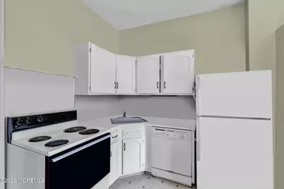 300 Broad Street, Red Bank, NJ 07701 - Photo 21