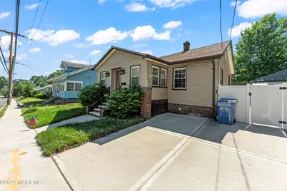 3 S Minnisink Avenue S, Sayreville, NJ 08872 - Photo 5