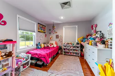 3 S Minnisink Avenue S, Sayreville, NJ 08872 - Photo 19