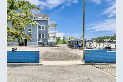 230 S Green Street, Tuckerton, NJ 08087 - Photo 19