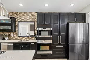 4 David St, Hazlet Township, NJ 07730 - Photo 7