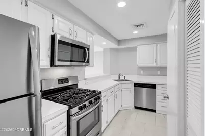 477 Ocean Avenue N #H1, Long Branch, NJ 07740 - Photo 13
