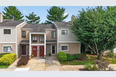 26 Elizabeth Court, Tinton Falls, NJ 07724 - Photo 1