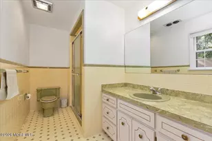 7 Windsor Terrace, Holmdel, NJ 07733 - Photo 33