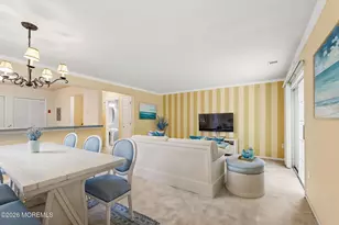 25 Phoenix Ct, Tinton Falls, NJ 07712 - Photo 1