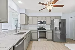 761 Banyan Ct, Morganville, NJ 07751 - Photo 15
