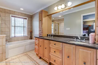 226 Teasdale Place, Morganville, NJ 07751 - Photo 19