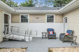 144 Freeport Blvd, Toms River Township, NJ 08757 - Photo 3
