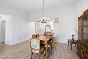 39 Datchet Close, Freehold, NJ 07728 - Photo 15