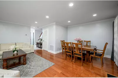 136 Woodmere Drive #406, Sayreville, NJ 08859 - Photo 9