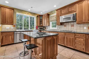 200 Shepard Way, Manalapan Township, NJ 07726 - Photo 11
