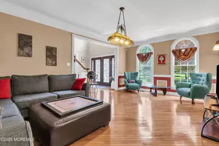 200 Shepard Way, Manalapan Township, NJ 07726 - Photo 15