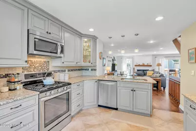 110 Sea Spray Lane, Neptune Township, NJ 07753 - Photo 15