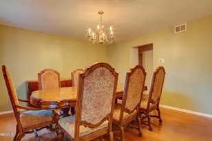 445 Paxson Ave, Hamilton Square, NJ 08690 - Photo 37