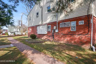 175 Buckelew Avenue #BLDG 2 - Apt 13, Jamesburg, NJ 08831 - Photo 3