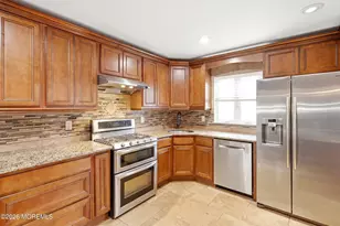 119 Pine Needle St, Howell Township, NJ 07731 - Photo 11