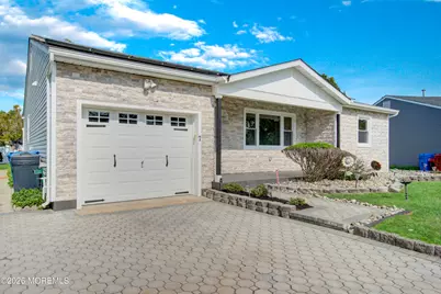 7 Bedford Court, Toms River Township, NJ 08757 - Photo 5