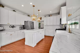 28 Canterbury Way, Farmingdale, NJ 07727 - Photo 11