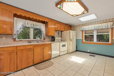 228 Red Hill Road, Middletown, NJ 07748 - Photo 9