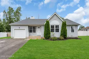 114 Oneida Lake Dr, Little Egg Harbor, NJ 08087 - Photo 1