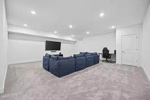 602 Pilot St, Marlboro Township, NJ 07746 - Photo 29