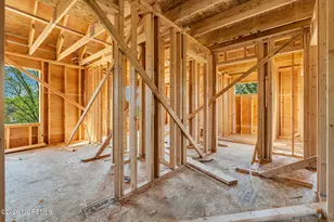8 Cristina Ct, Matawan, NJ 07747 - Photo 11