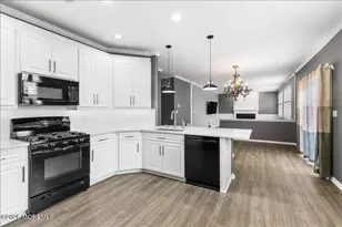 169 Princeton Oval, Freehold, NJ 07728 - Photo 11