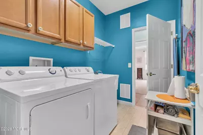 44 Eagle Ridge Circle, Lakewood, NJ 08701 - Photo 25
