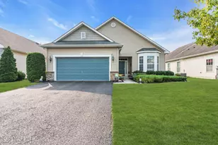 44 Eagle Ridge Cir, Lakewood, NJ 08701 - Photo 1
