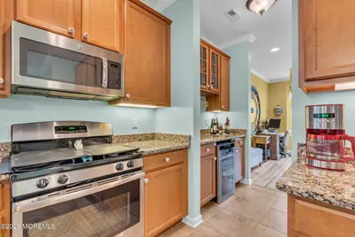 44 Eagle Ridge Circle, Lakewood, NJ 08701 - Photo 15