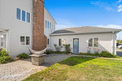 113 Illinois Avenue, Waretown, NJ 08758 - Photo 3