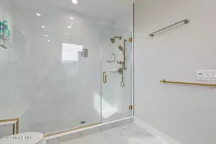 11 Valiant Ct, Middletown, NJ 07748 - Photo 33