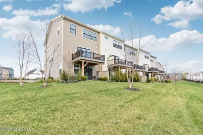 11 Valiant Court, Middletown, NJ 07748 - Photo 3