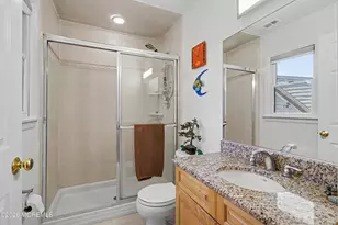 245 Westervelt Pl, Lodi, NJ 07644 - Photo 23