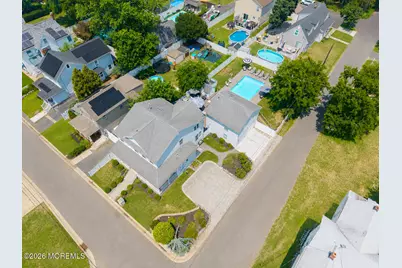 71 Compton Street, Belford, NJ 07718 - Photo 5