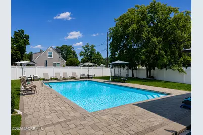 71 Compton Street, Belford, NJ 07718 - Photo 33