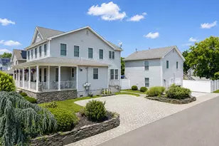 71 Compton St, Belford, NJ 07718 - Photo 3