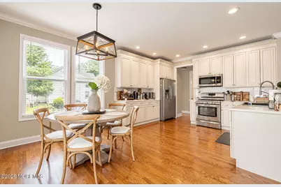 71 Compton Street, Belford, NJ 07718 - Photo 17